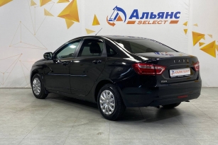LADA VESTA