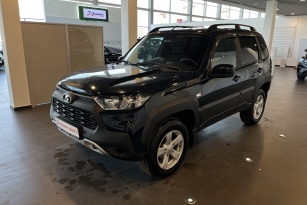 LADA NIVA TRAVEL