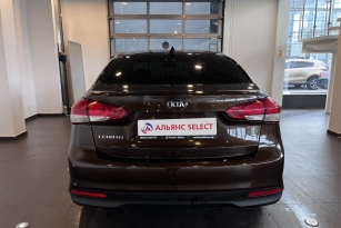 KIA CERATO
