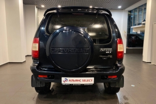 CHEVROLET NIVA