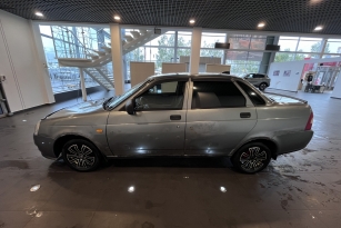 LADA PRIORA