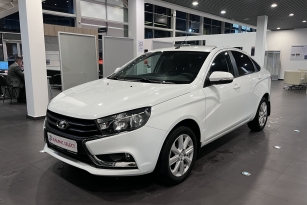 LADA VESTA