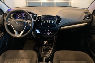 LADA VESTA