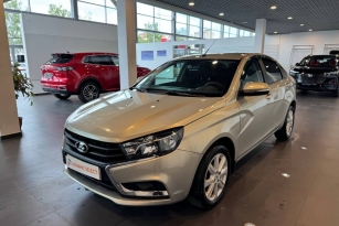 LADA VESTA