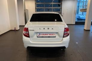 LADA GRANTA