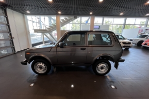 LADA 2121 (4X4)