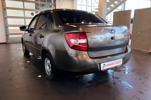 LADA GRANTA