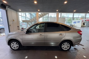 LADA GRANTA