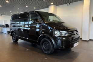 VOLKSWAGEN CARAVELLE