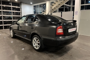SKODA OKTAVIA