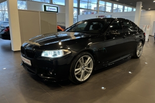 BMW 528I