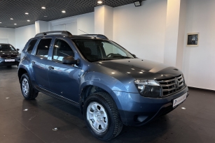 RENAULT DUSTER