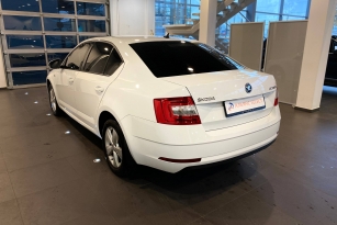 SKODA OKTAVIA