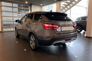 LADA VESTA