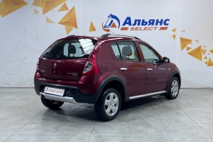 RENAULT SANDERO