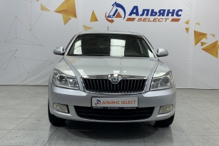 SKODA OKTAVIA