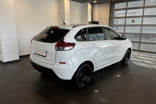 LADA XRAY