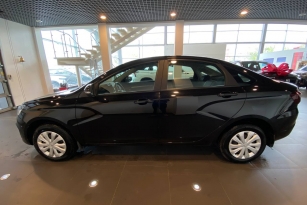 LADA VESTA