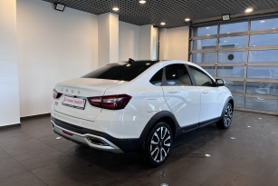 LADA VESTA