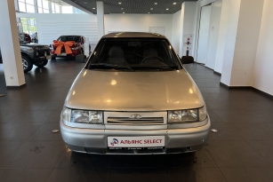 LADA 2112