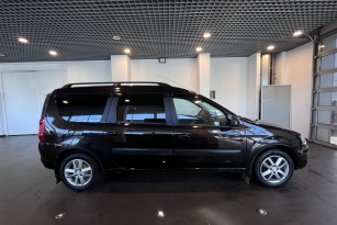LADA LARGUS