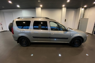 LADA LARGUS
