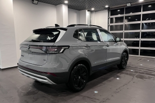 VOLKSWAGEN THARU