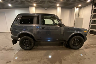 LADA 2121 (4X4)