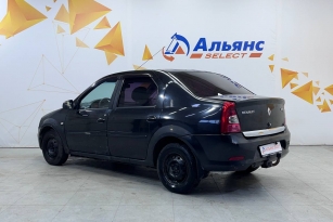 RENAULT LOGAN