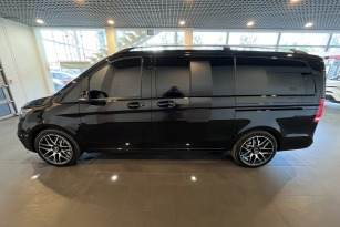 MERCEDES-BENZ V250