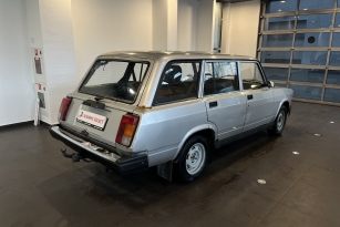 LADA 2104