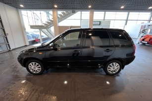 LADA KALINA