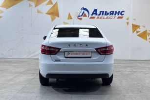 LADA VESTA