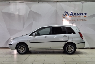 SUZUKI LIANA
