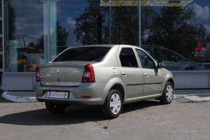 RENAULT LOGAN