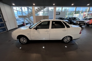 LADA PRIORA