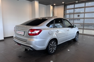 LADA GRANTA