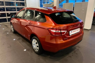 LADA VESTA