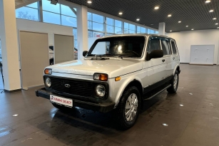 LADA 2131 (4X4)