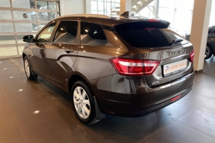 LADA VESTA
