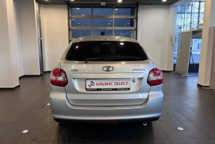LADA GRANTA