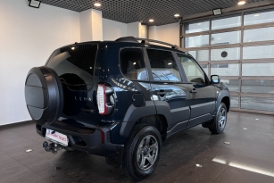 LADA NIVA TRAVEL