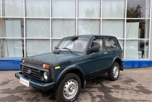 LADA 2121