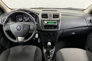 RENAULT LOGAN