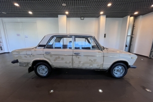 LADA 2106
