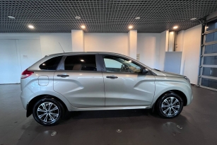 LADA XRAY