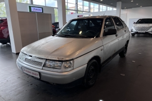 LADA 2112