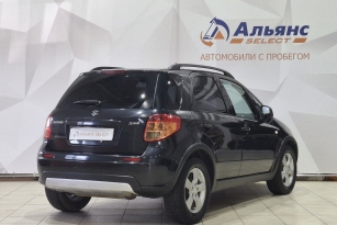 SUZUKI SX4