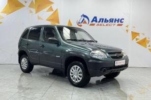 CHEVROLET NIVA