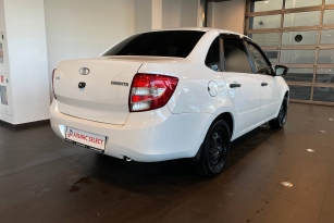 LADA GRANTA